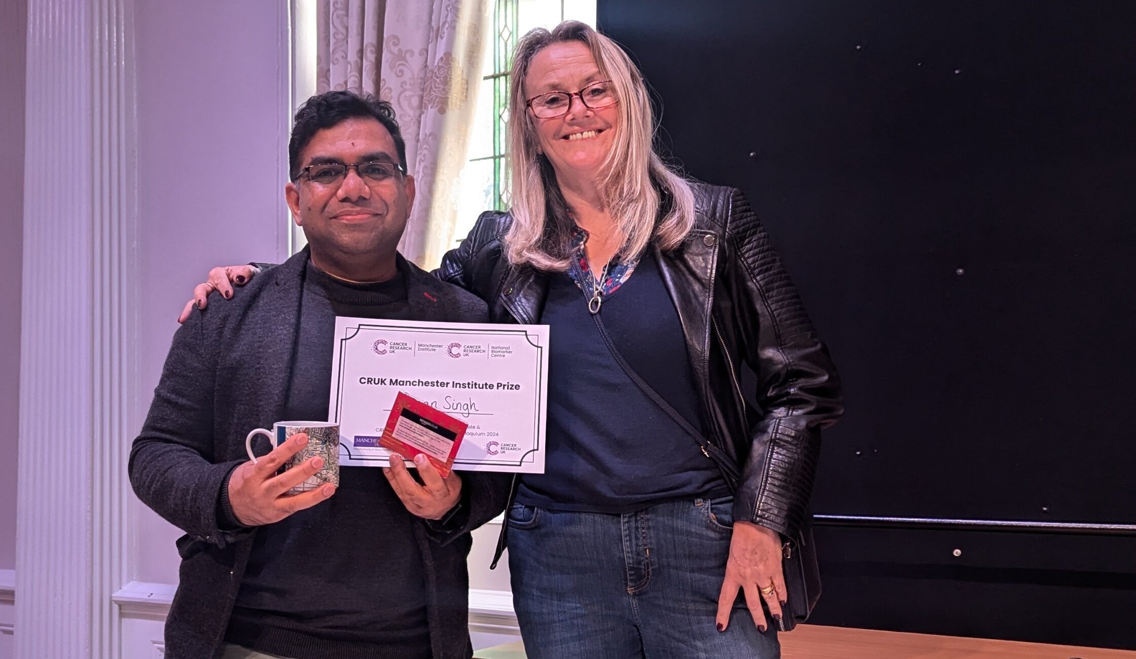 Pawan Singh winning the best poster prize